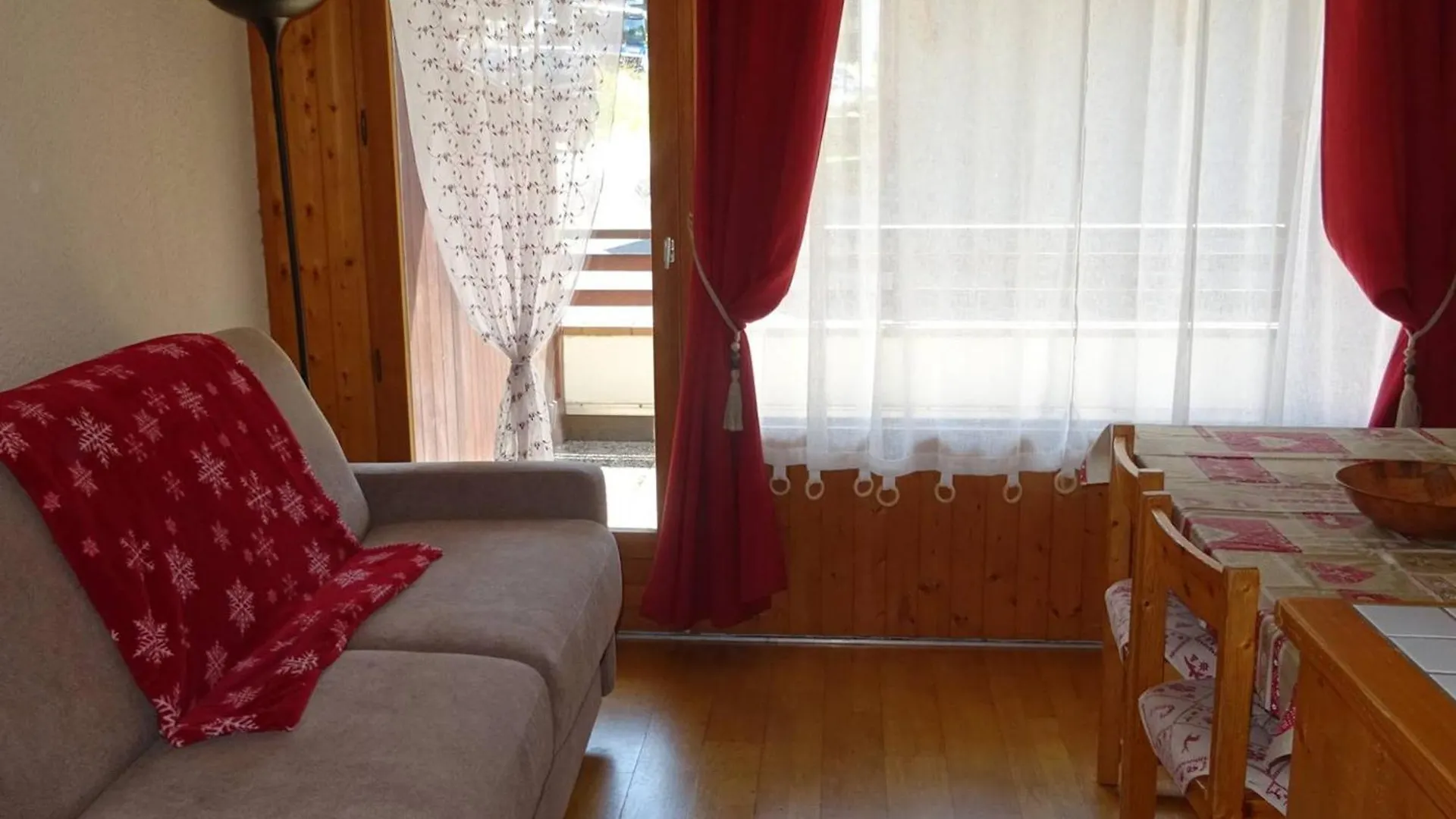 Appartement 2 Pieces Pour 5 Pers. - Garage - Proche Centre Et Commerces - 150M Des Pistes - Fr-1-802-54 Les Gets 0*,